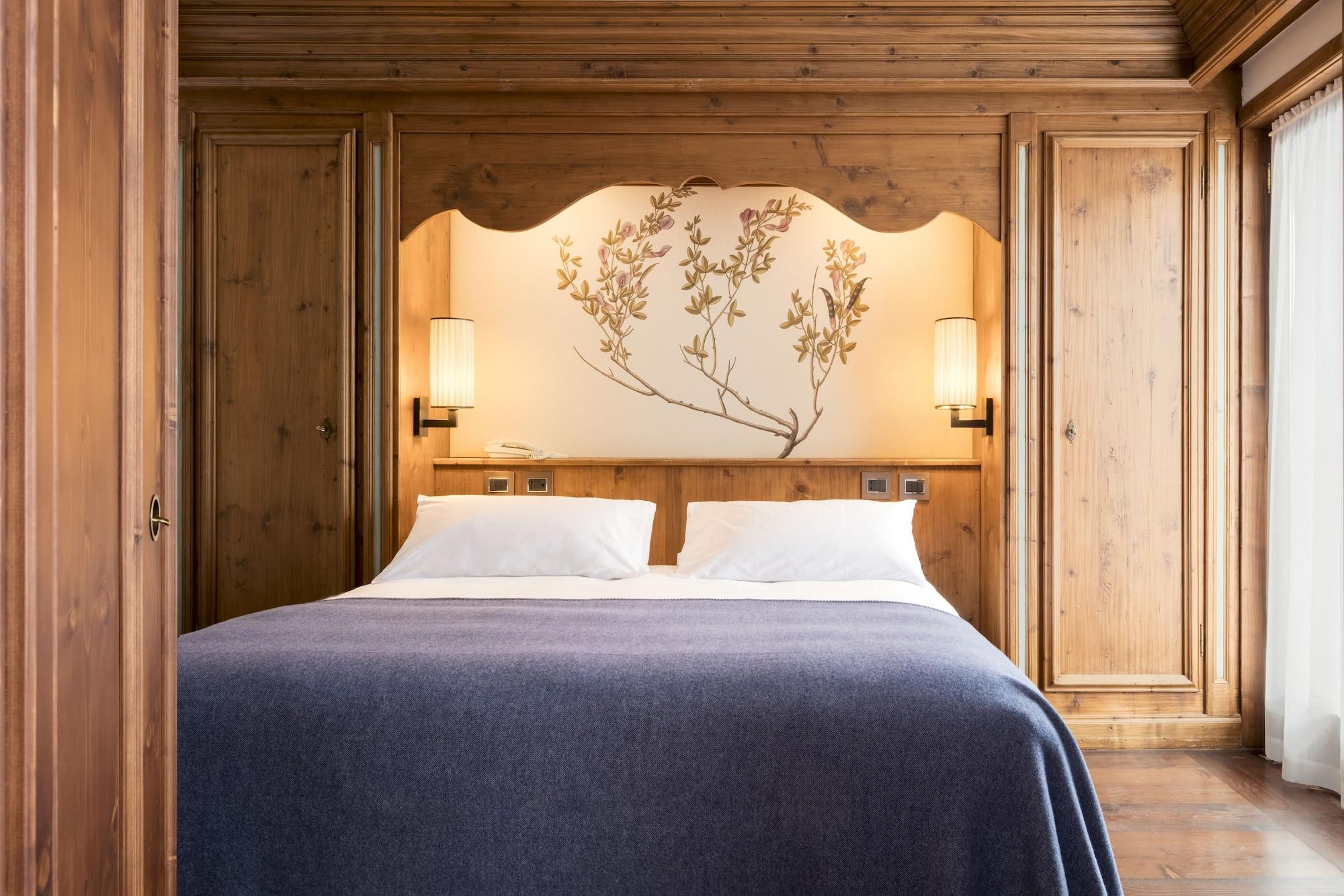 Faloria Mountain Spa Resort Cortina dʼAmpezzo Esterno foto