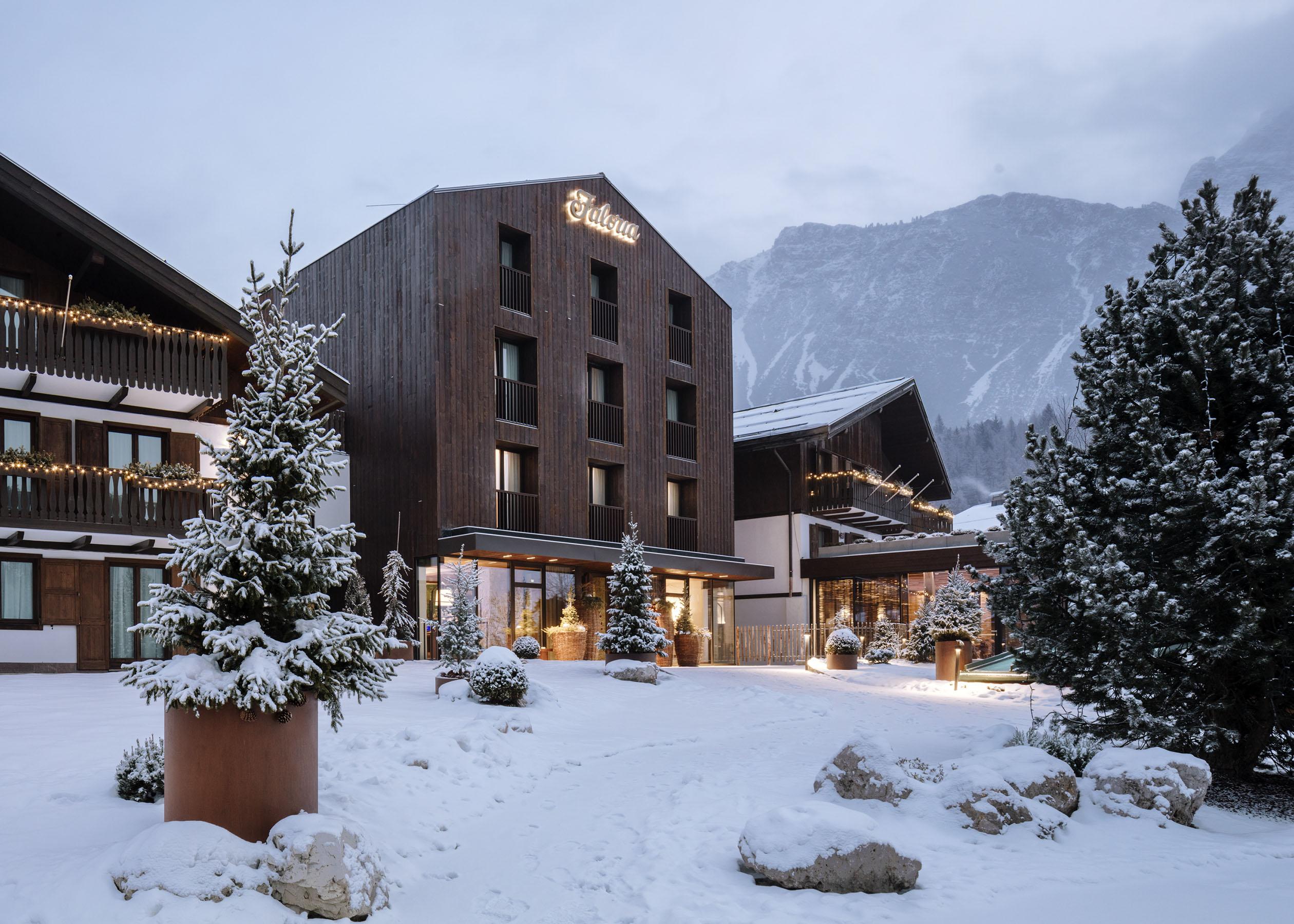 Faloria Mountain Spa Resort Cortina dʼAmpezzo Esterno foto