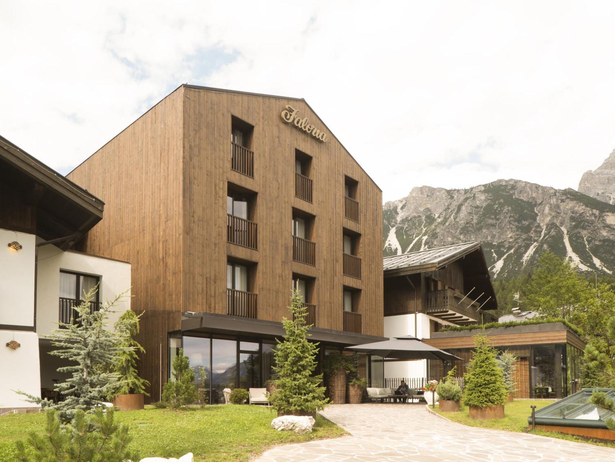 Faloria Mountain Spa Resort Cortina dʼAmpezzo Esterno foto
