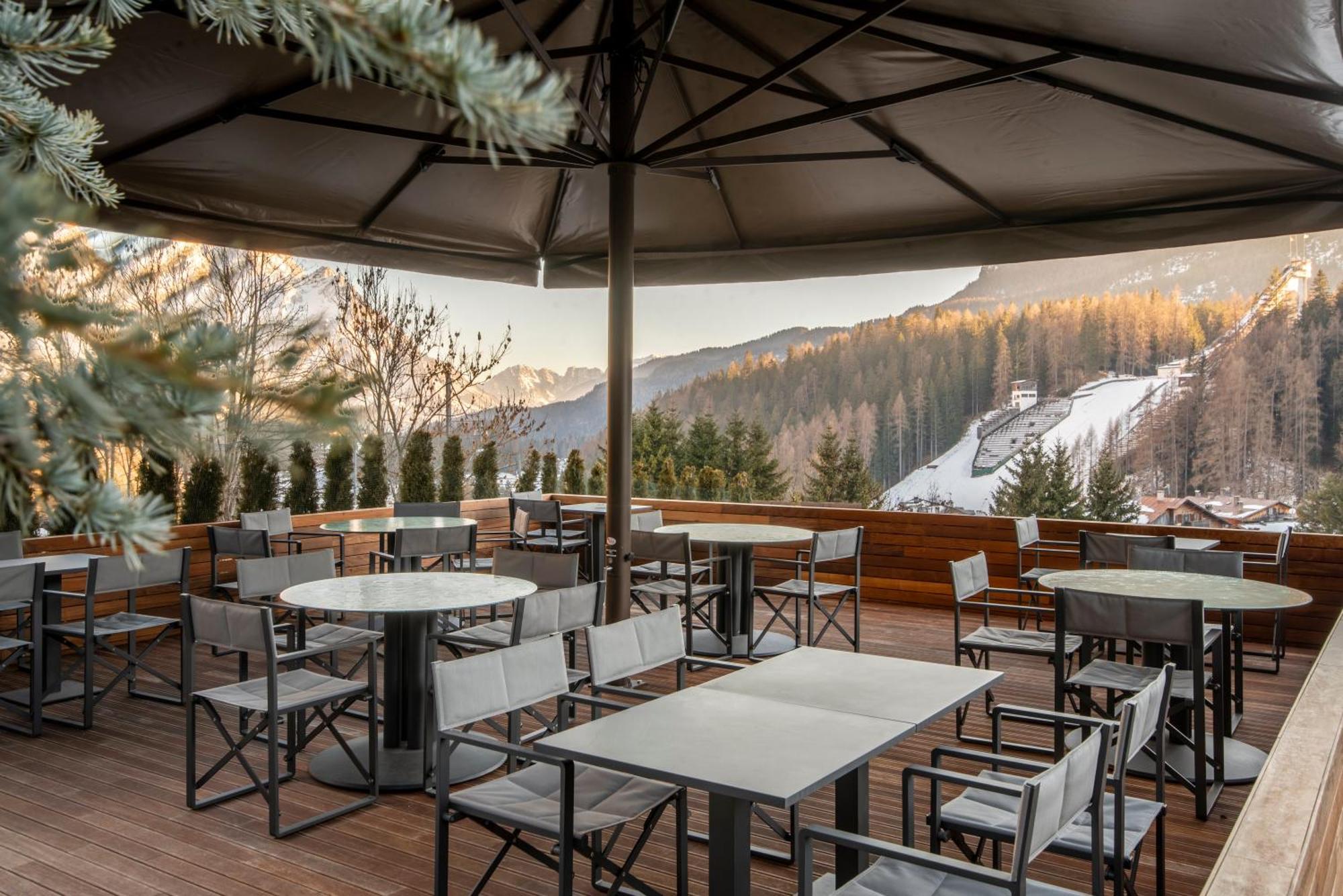 Faloria Mountain Spa Resort Cortina dʼAmpezzo Esterno foto